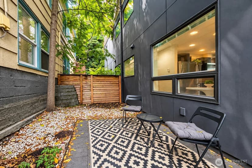 Property photo for 1710 Dexter Ave N #a, Seattle photo 11