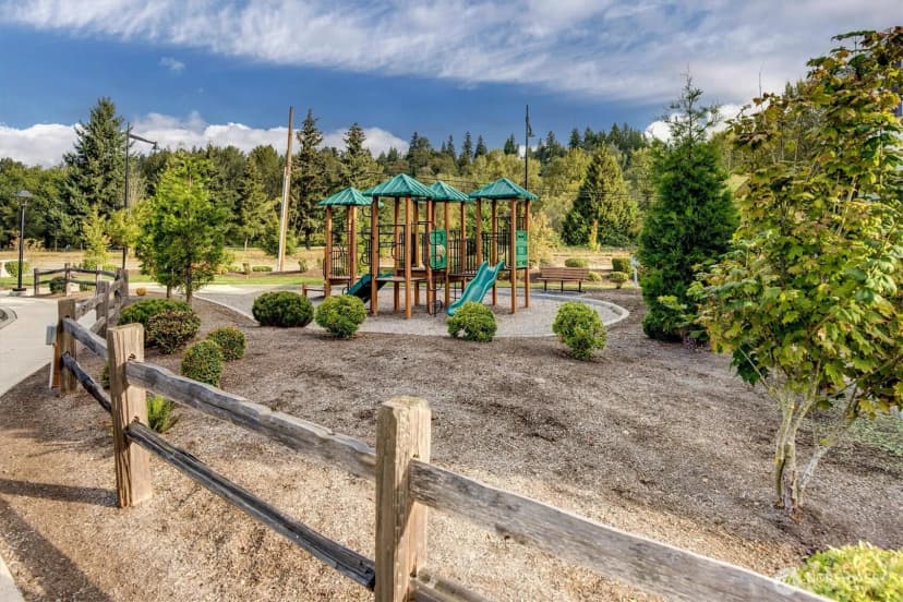 Property photo for 14105 Se 153rd Place, Renton photo 27