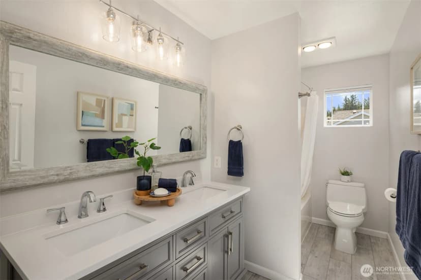 Property photo for 33712 Se Gove Street #5, Snoqualmie photo 5