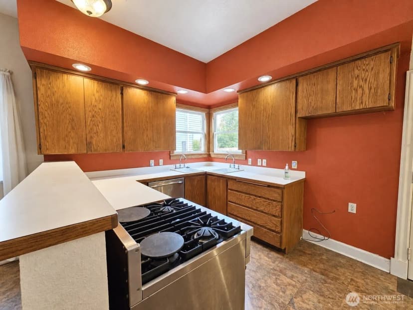 Property photo for 1423 S Yakima Avenue, Tacoma photo 11