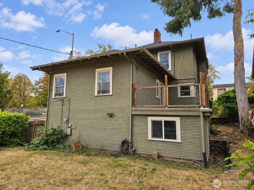 Property photo for 1423 S Yakima Avenue, Tacoma photo 36