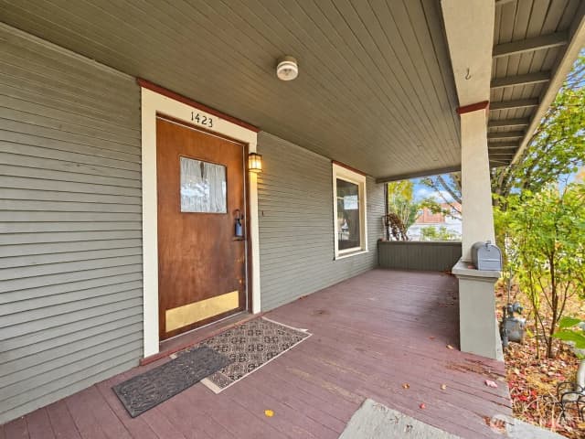Property photo for 1423 S Yakima Avenue, Tacoma photo 3
