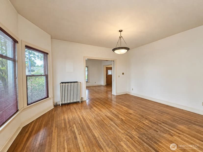 Property photo for 1423 S Yakima Avenue, Tacoma photo 8
