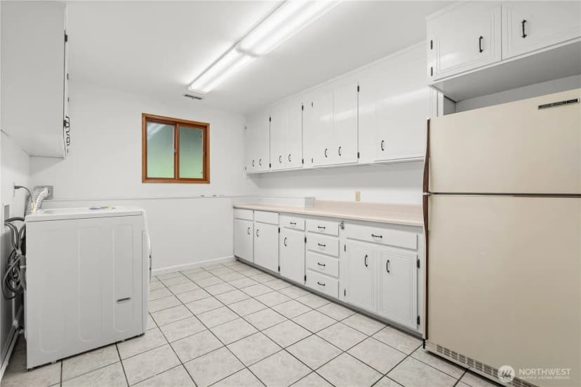 Property photo for 21415 Se 16th Place, Sammamish photo 20