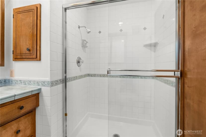 Property photo for 21415 Se 16th Place, Sammamish photo 14