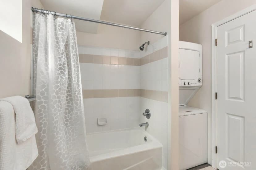 Property photo for 5622 46th Avenue Sw, Seattle photo 37