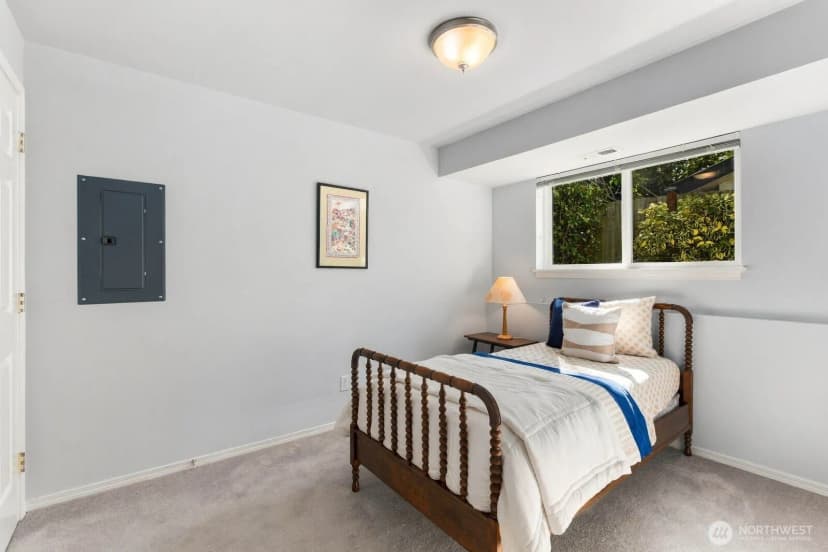 Property photo for 5622 46th Avenue Sw, Seattle photo 35