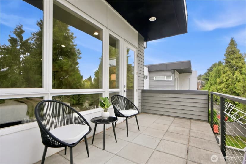Property photo for 201 4th Court S #15, Kirkland photo 33
