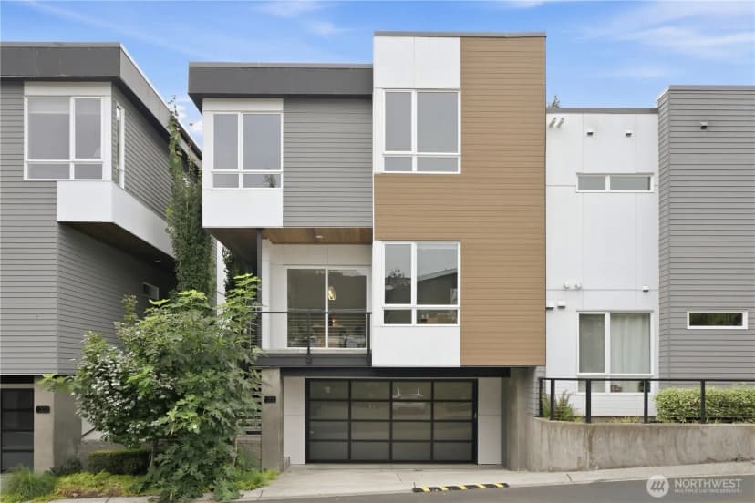 Property photo for 201 4th Court S #15, Kirkland photo 36