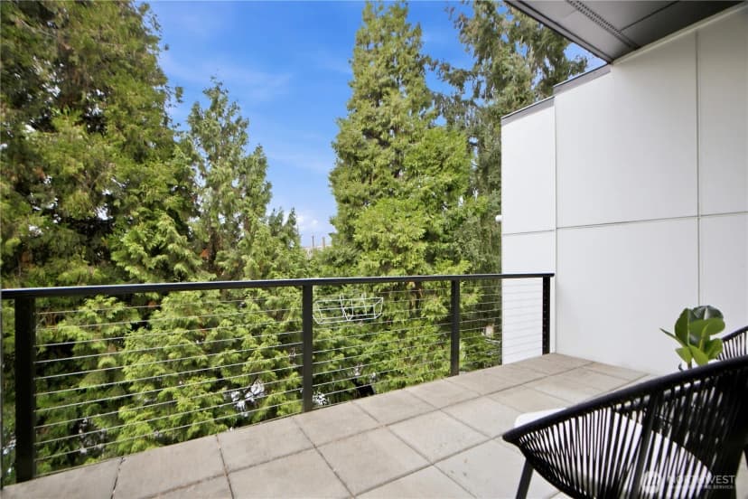 Property photo for 201 4th Court S #15, Kirkland photo 35