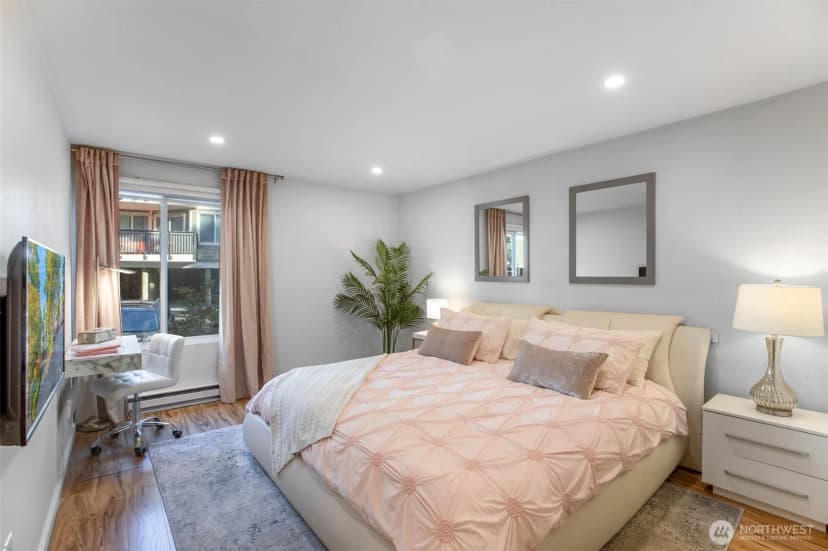 Property photo for 3206 80th Avenue Se #3, Mercer Island photo 18