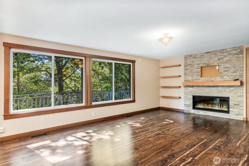 Property photo for 833 15th Court, Mukilteo photo 16