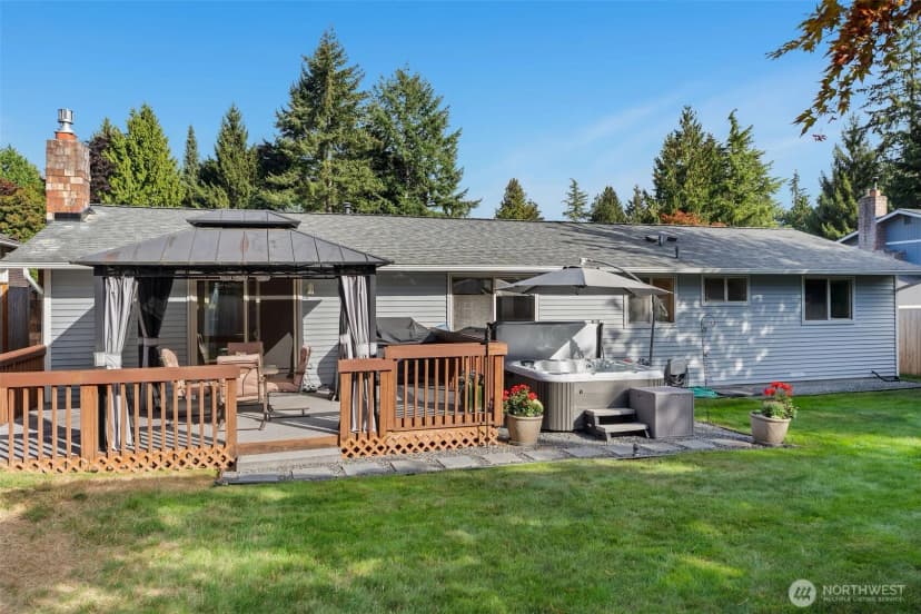Property photo for 17104 24th Avenue Se, Bothell photo 32