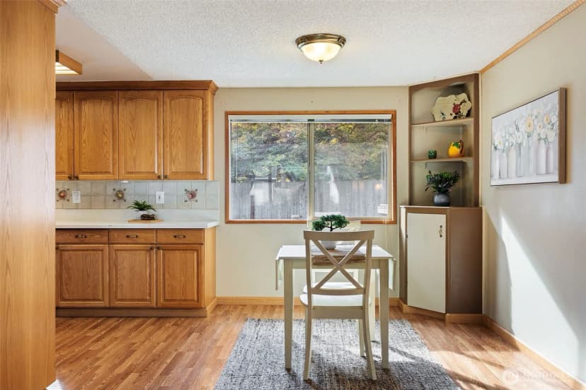 Property photo for 17104 24th Avenue Se, Bothell photo 9
