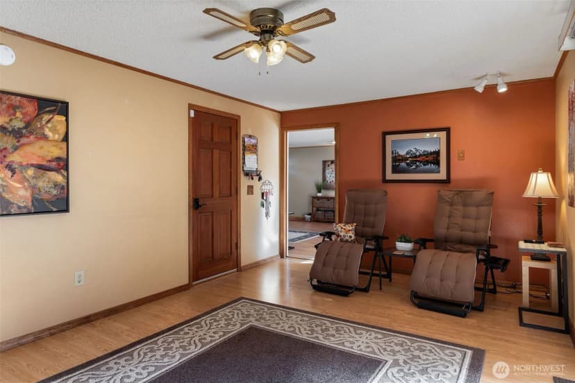 Property photo for 17104 24th Avenue Se, Bothell photo 19