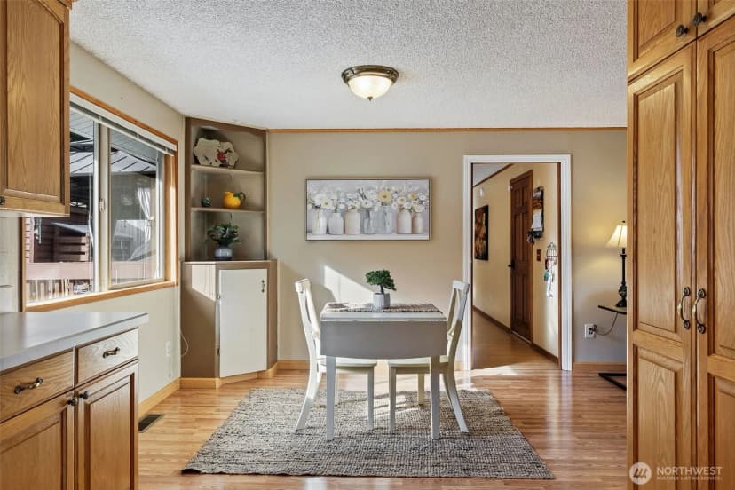 Property photo for 17104 24th Avenue Se, Bothell photo 12