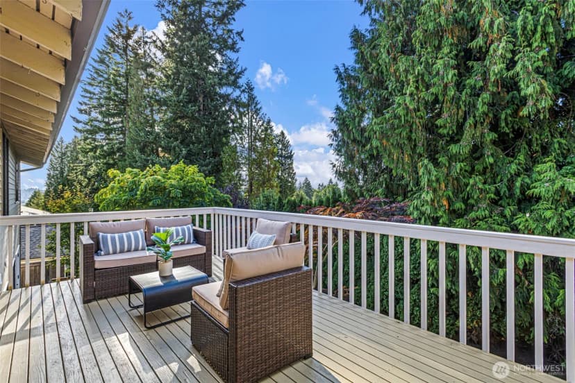 Property photo for 5807 142nd Place Se, Bellevue photo 15