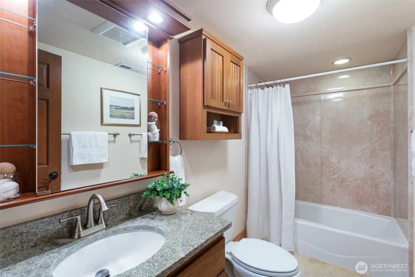 Property photo for 5807 142nd Place Se, Bellevue photo 26