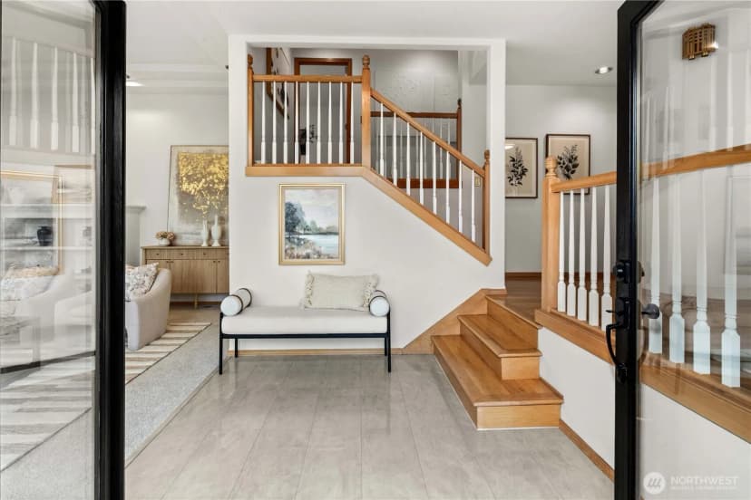 Property photo for 5404 Ne 197th Street, Lake Forest Park photo 5