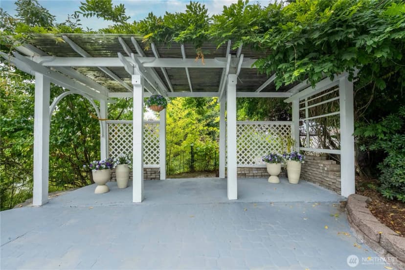 Property photo for 5404 Ne 197th Street, Lake Forest Park photo 35
