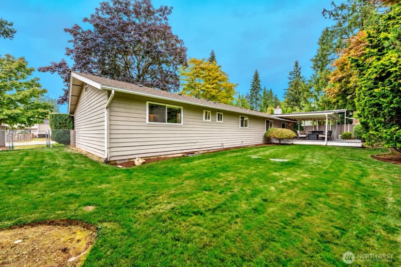 Property photo for 19501 1st Ave Se, Bothell photo 15