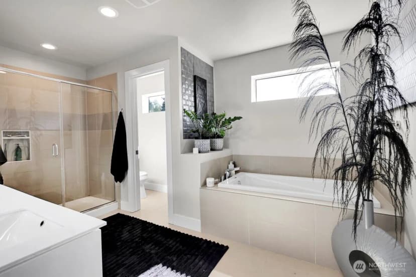 Property photo for 25026 123rd Place Se, Kent photo 13
