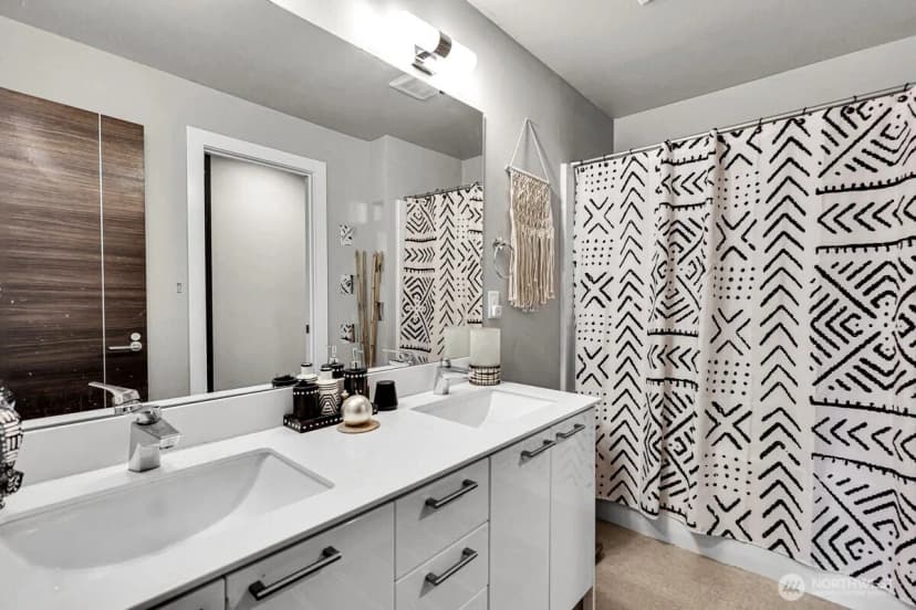 Property photo for 25026 123rd Place Se, Kent photo 15