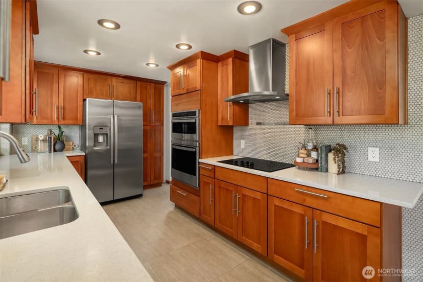 Property photo for 506 N 141st Street, Seattle photo 13