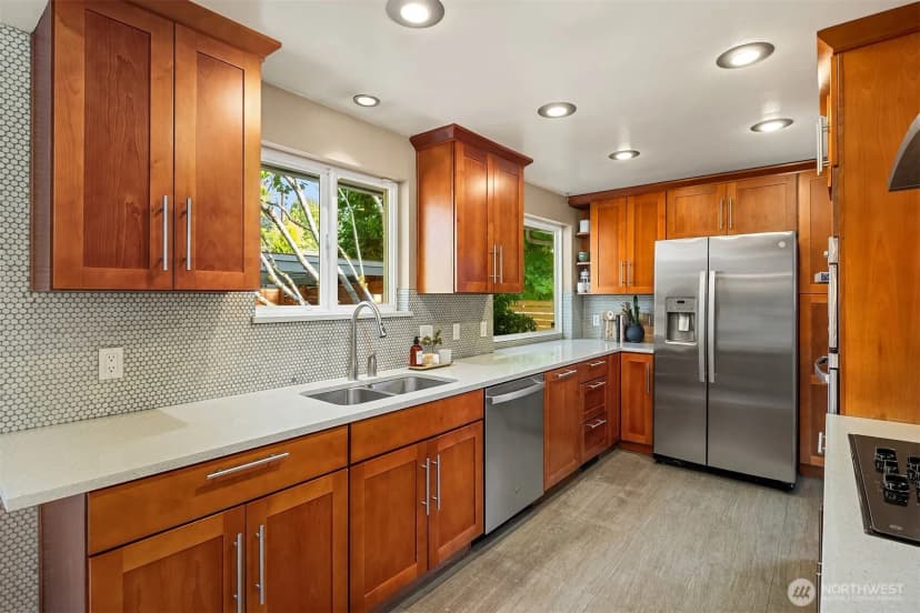 Property photo for 506 N 141st Street, Seattle photo 12