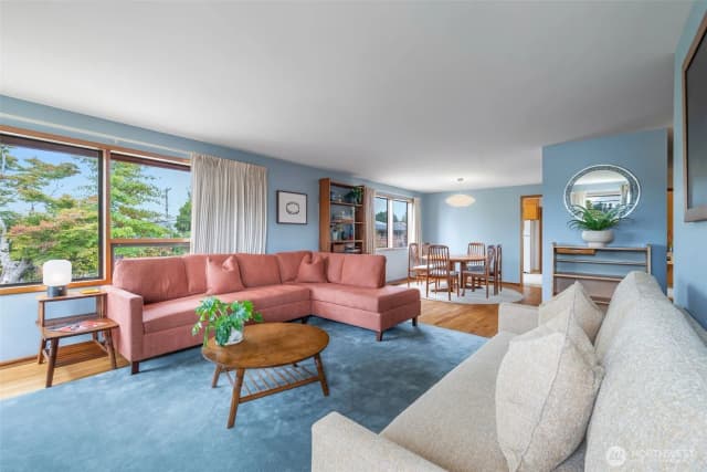 Property photo for 9612 55th Avenue S, Seattle photo 4