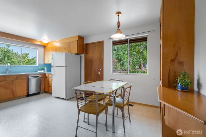Property photo for 9612 55th Avenue S, Seattle photo 13