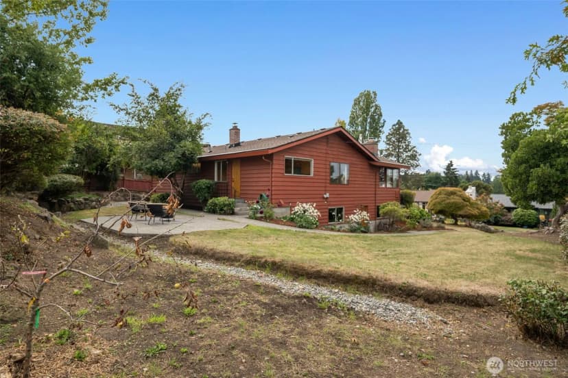 Property photo for 9612 55th Avenue S, Seattle photo 31