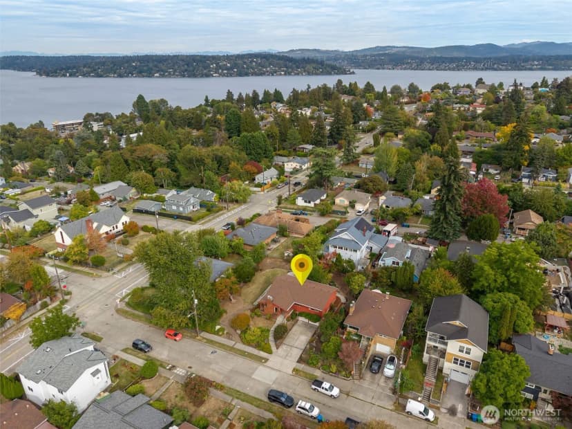 Property photo for 9612 55th Avenue S, Seattle photo 34