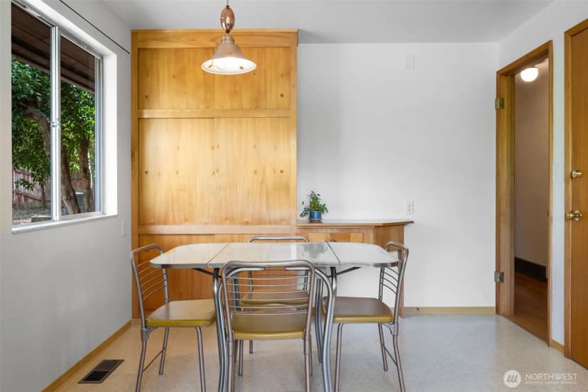 Property photo for 9612 55th Avenue S, Seattle photo 12
