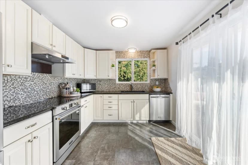 Property photo for 1351 S Highland, Tacoma photo 10
