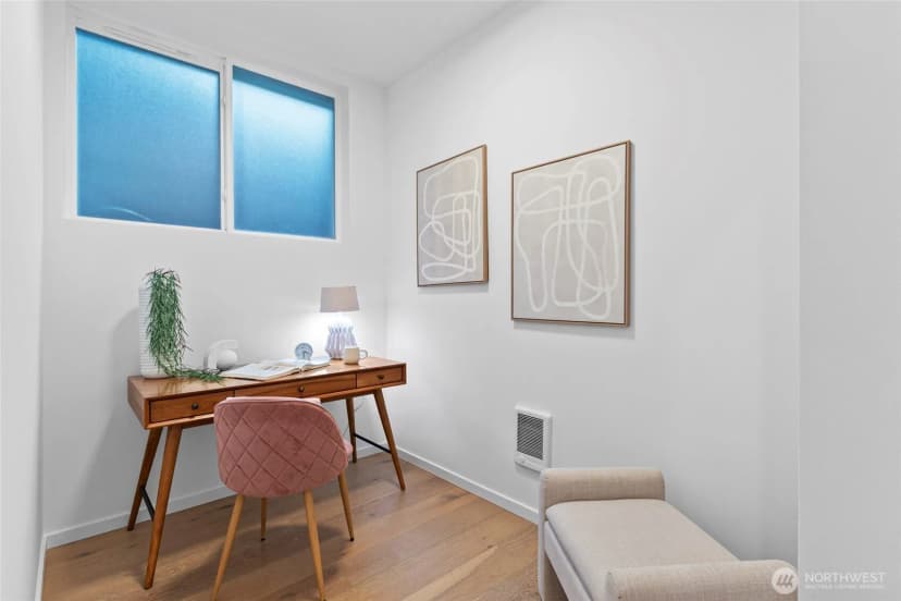 Property photo for 2612 E Yesler Way, Seattle photo 4
