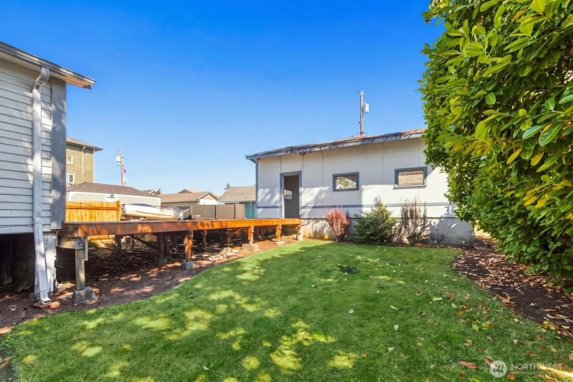 Property photo for 3325 Wetmore Avenue, Everett photo 27