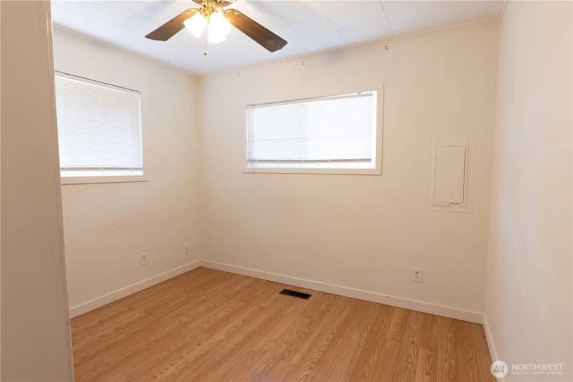 Property photo for 1036 110th Street S, Tacoma photo 9
