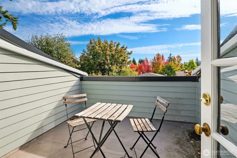 Property photo for 5208 36th Avenue Ne, Seattle photo 19