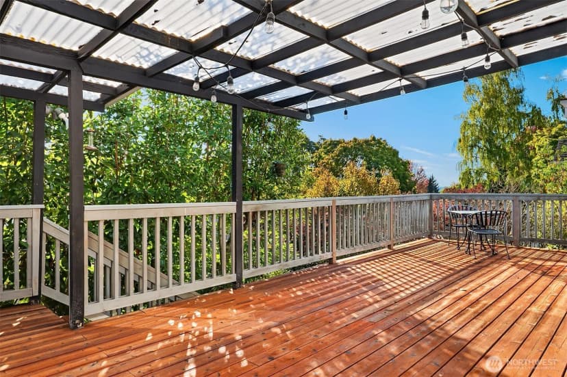 Property photo for 5208 36th Avenue Ne, Seattle photo 26