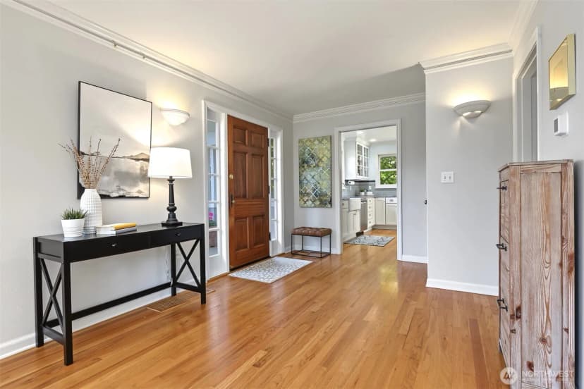 Property photo for 2815 Nw 96th Street, Seattle photo 8