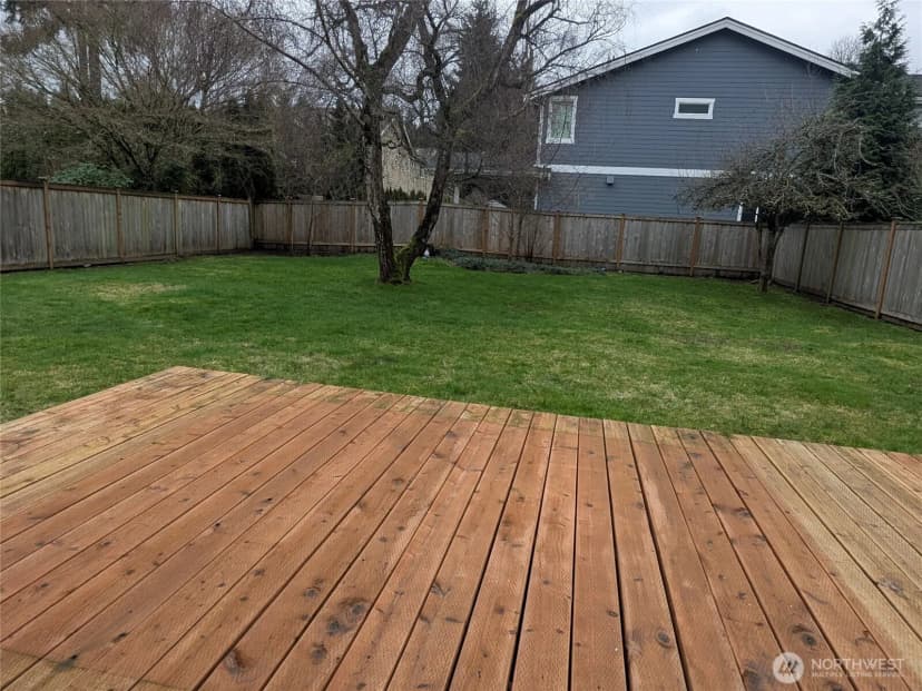 Property photo for 12221 Ne 75th Street, Kirkland photo 3