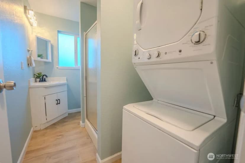Property photo for 12419 Se Petrovitsky Road, Renton photo 11