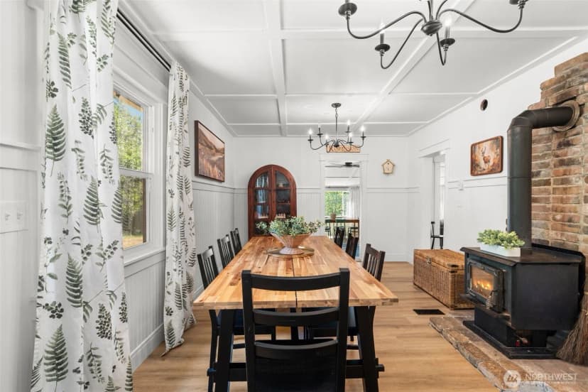 Property photo for 19220 State Route 706 E, Elbe photo 19