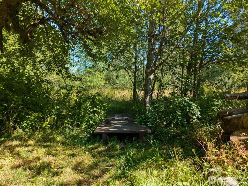 Property photo for 19220 State Route 706 E, Elbe photo 36