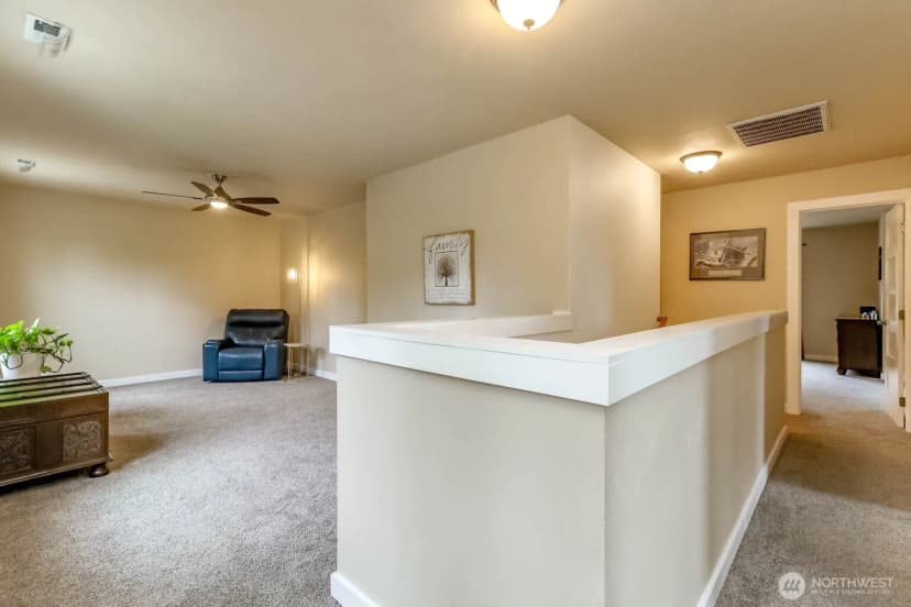 Property photo for 33114 40th Avenue S, Roy photo 20