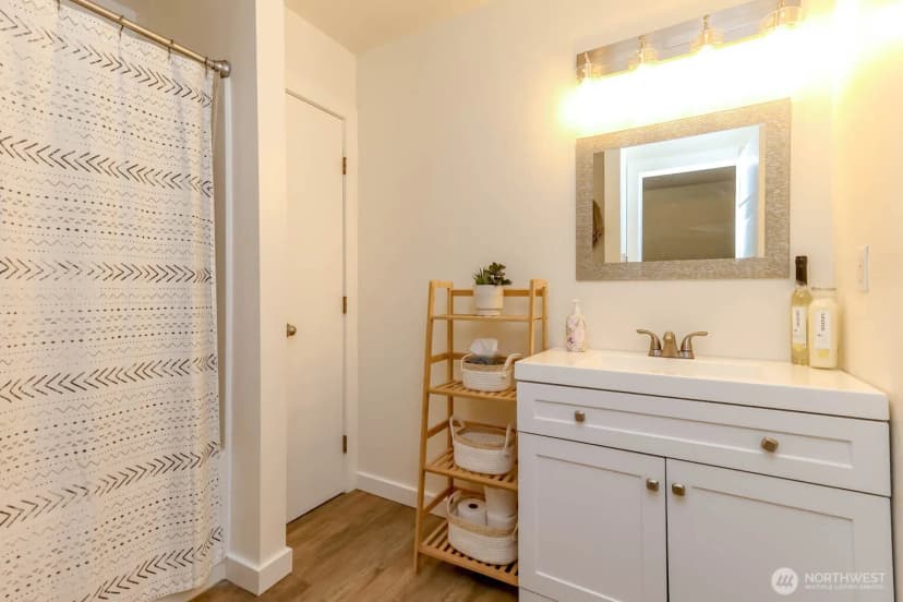 Property photo for 33114 40th Avenue S, Roy photo 24