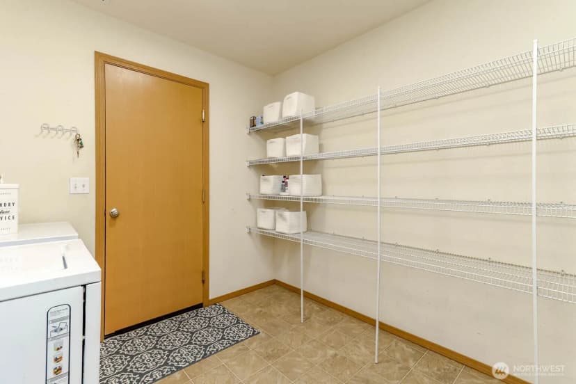 Property photo for 33114 40th Avenue S, Roy photo 13