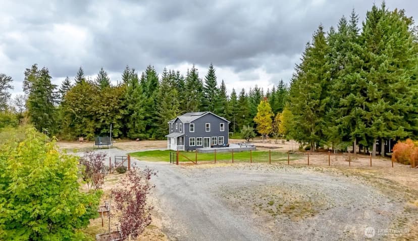 Property photo for 33114 40th Avenue S, Roy photo 35