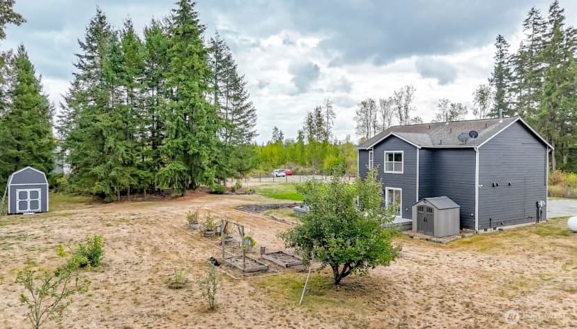 Property photo for 33114 40th Avenue S, Roy photo 4